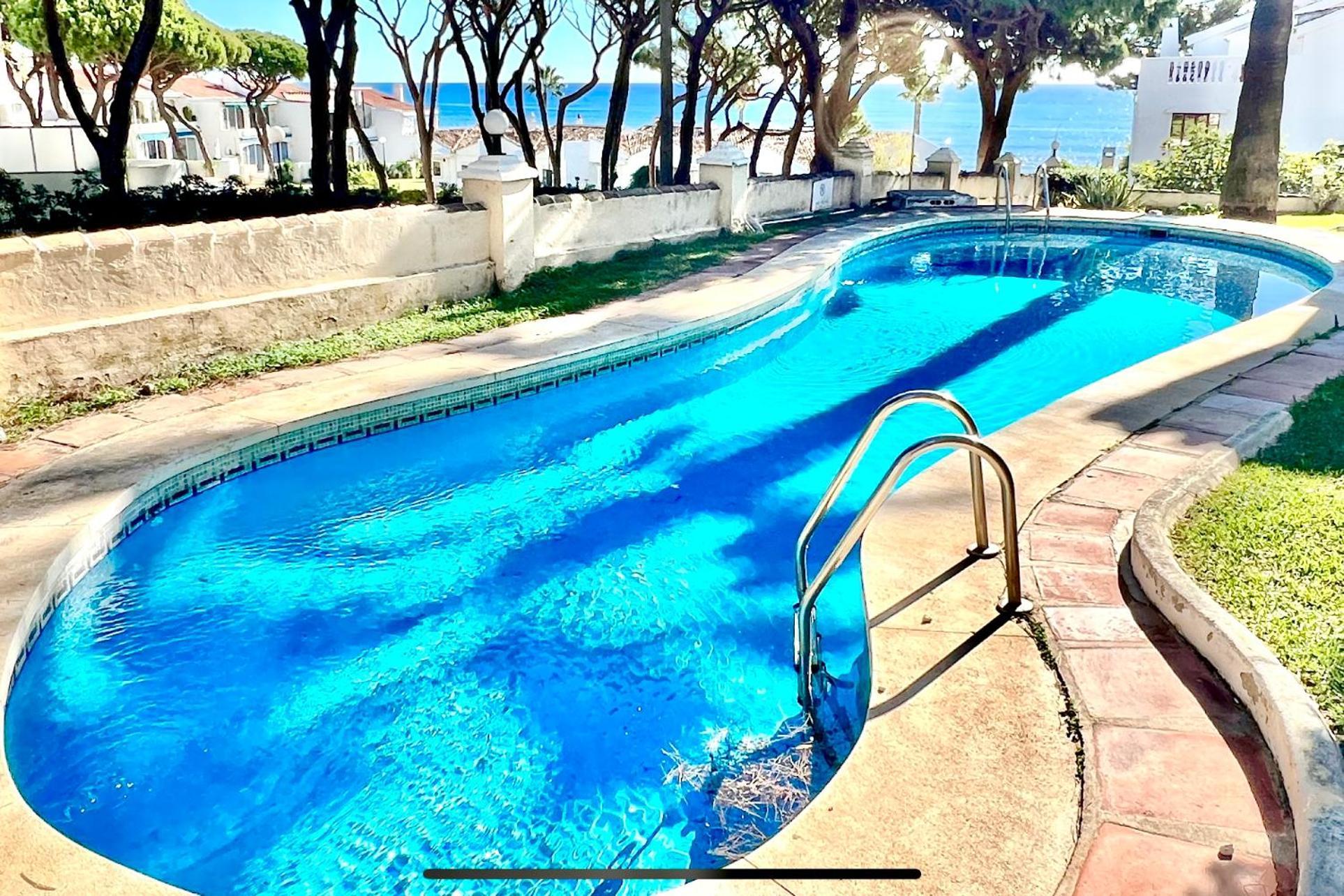 Mijas Costa - Beachside Apartment-B Sitio de Calahonda Eksteriør billede